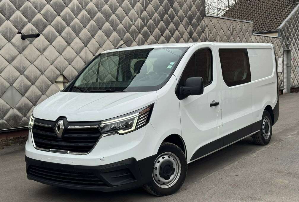 Renault L2H1//131 Ch//2024//60.235km//TVAC