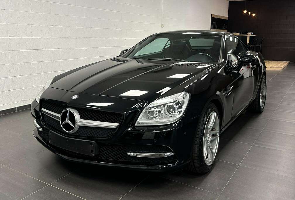 Mercedes-Benz SLK 200