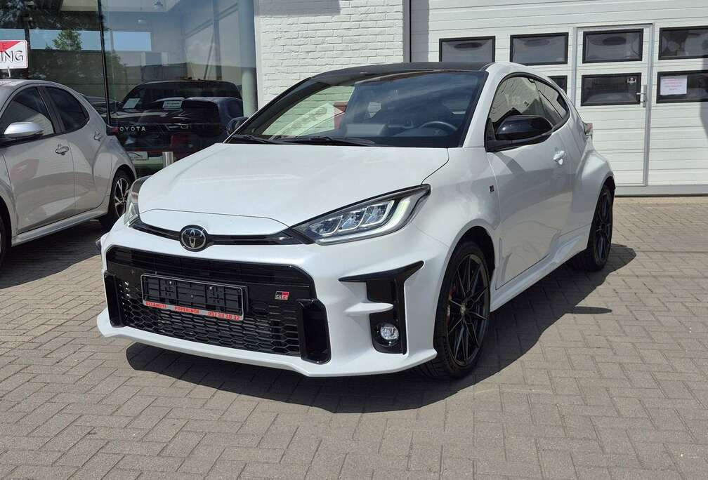 Toyota GR 1.6 Turbo 4x4 *High Performance* 261pk *2024* slechts 12980KM