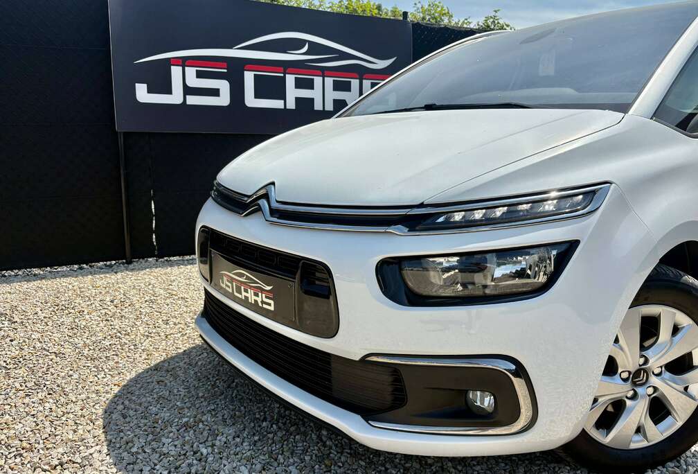 Citroen 1.5 d*7 PLACES*GPS*CAMERA*PDC*ATTACHE REMORQUE*