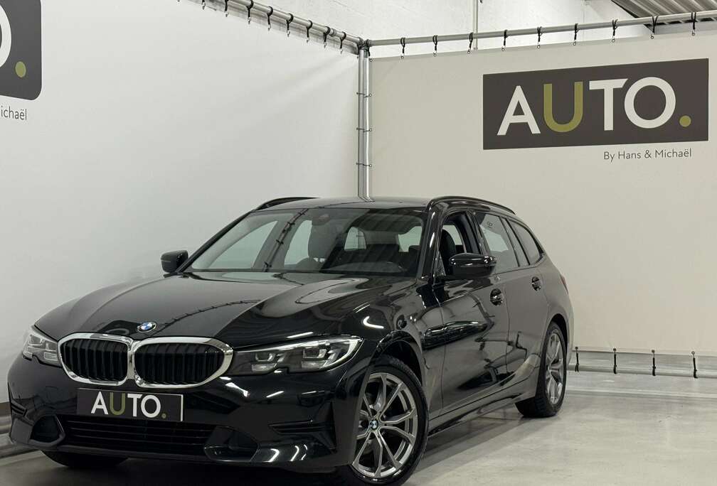 BMW 318iA Touring Sportline *LEDER*ZETELVERW*CARPLAY*