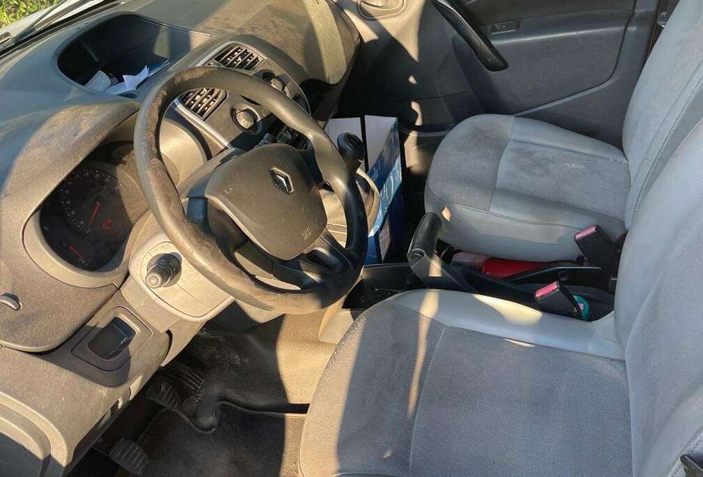 Renault Rapid 1.5 dCi 75 FAP