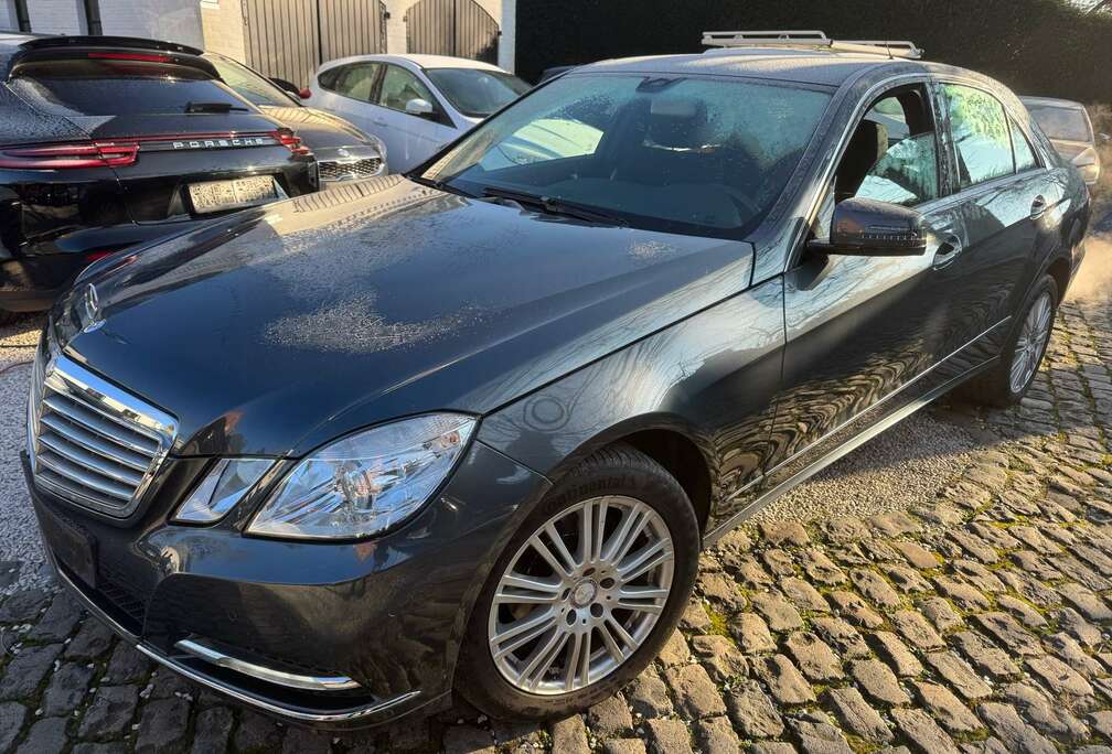 Mercedes-Benz benzine - 2012 - 67000KM - GARANTIE