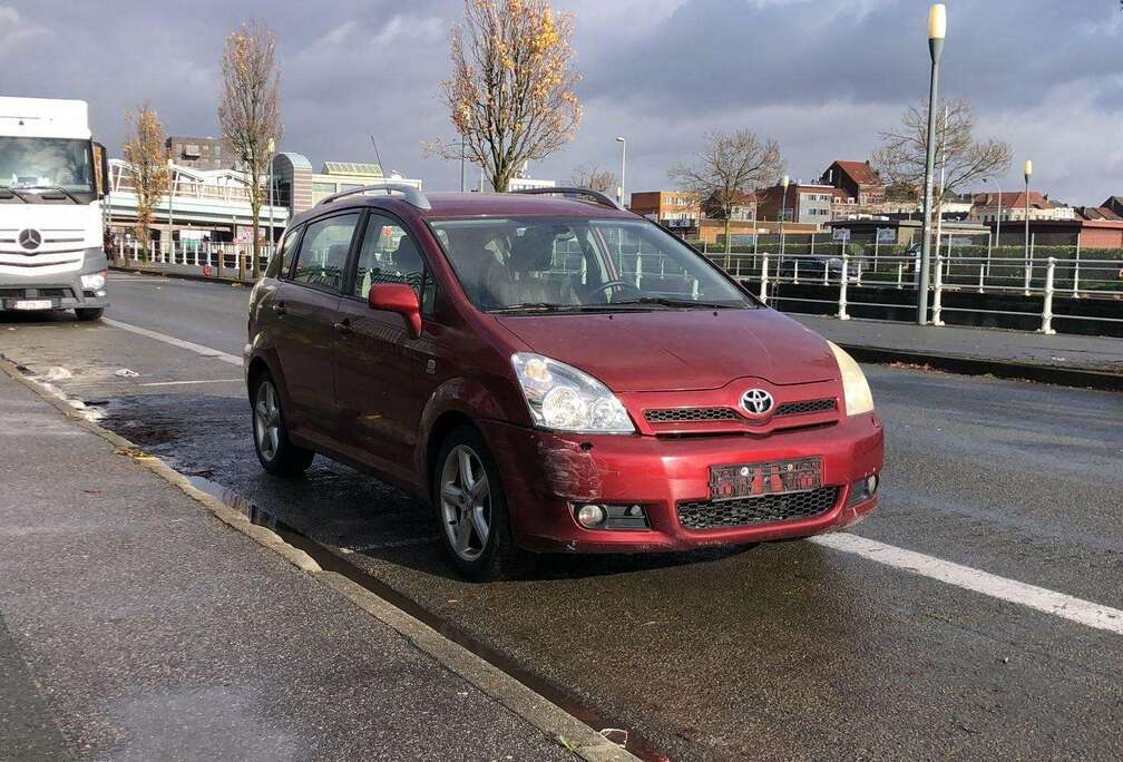 Toyota Corolla Verso 1.8i VVT-i 16v Linea Luna 7pl.