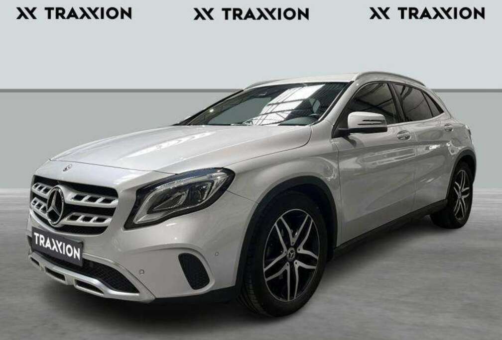 Mercedes-Benz GLA 200