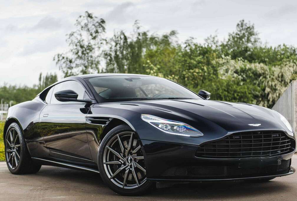 Aston Martin DB11 5.2 V12 BiTurbo Launch Edition