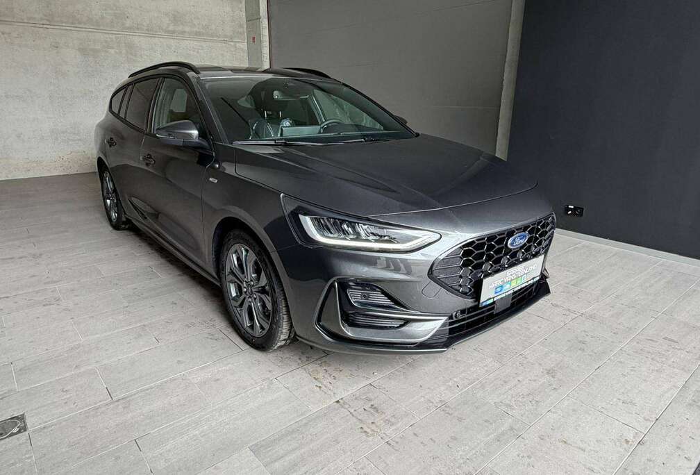 Ford Focus Clipper 1.0 EcoBoost MHEV ST-Line X