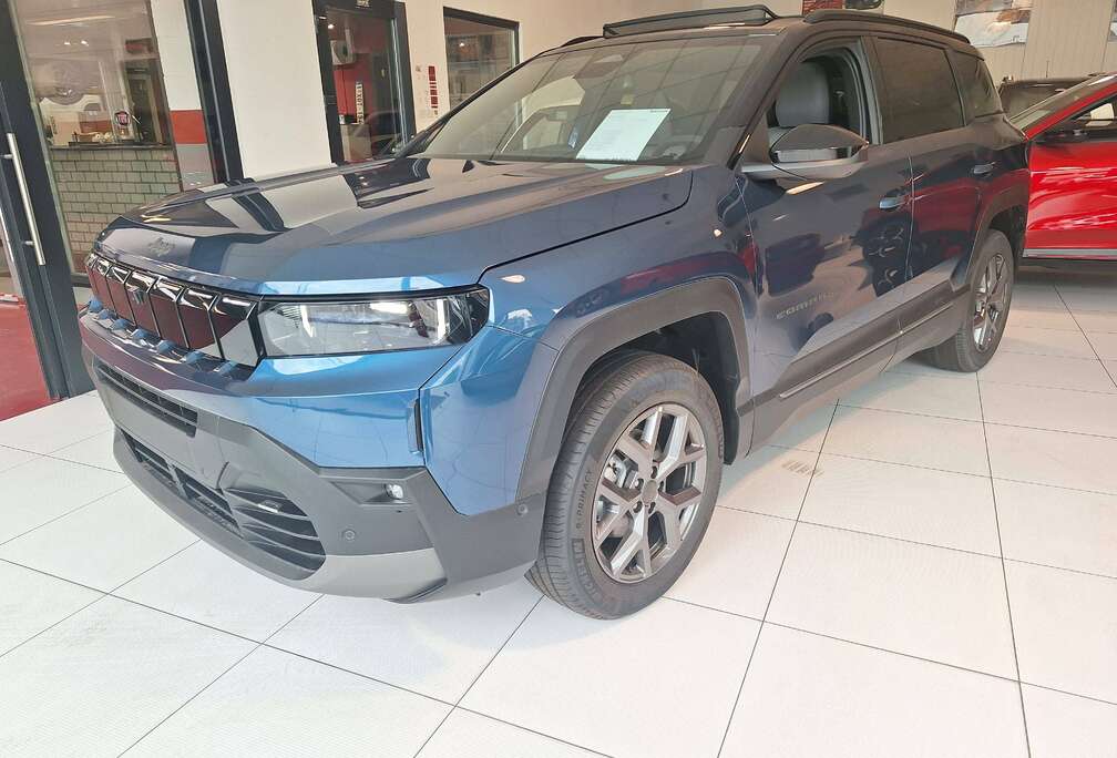Jeep Compass e-Hybrid Summit