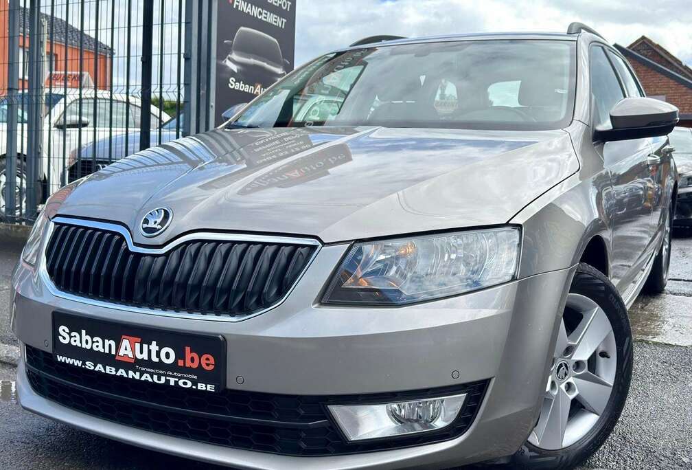 Skoda Octavia SW 1.6 CR TDi ° NAVI ° CLIM ° JANTES ° GARANTI 12 MOIS !!!