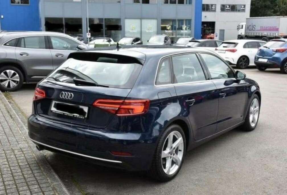 Audi 1.9 TDI Design Edition S-Tronic A