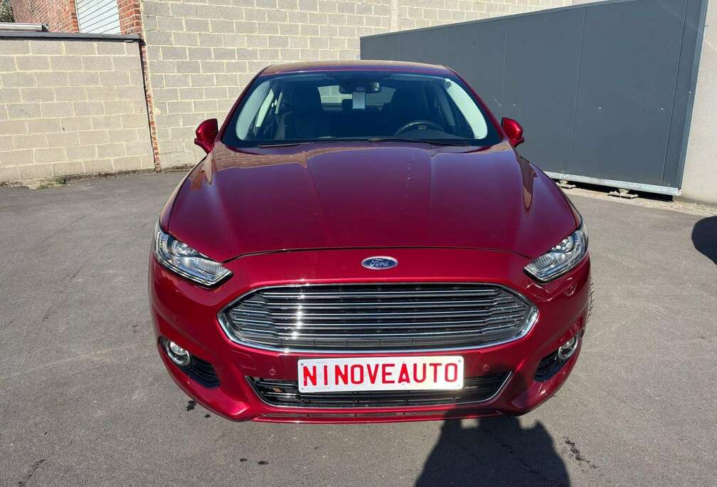 Ford 1.5 EcoBoost Titanium*LEDER  NAV VERWARMDE ZETEL