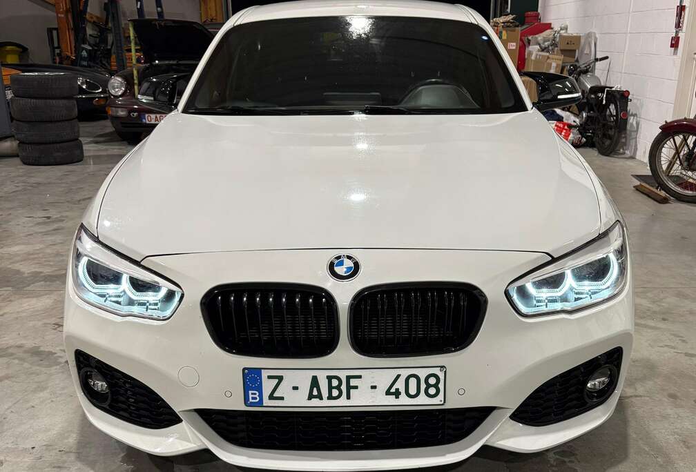 BMW 118iA