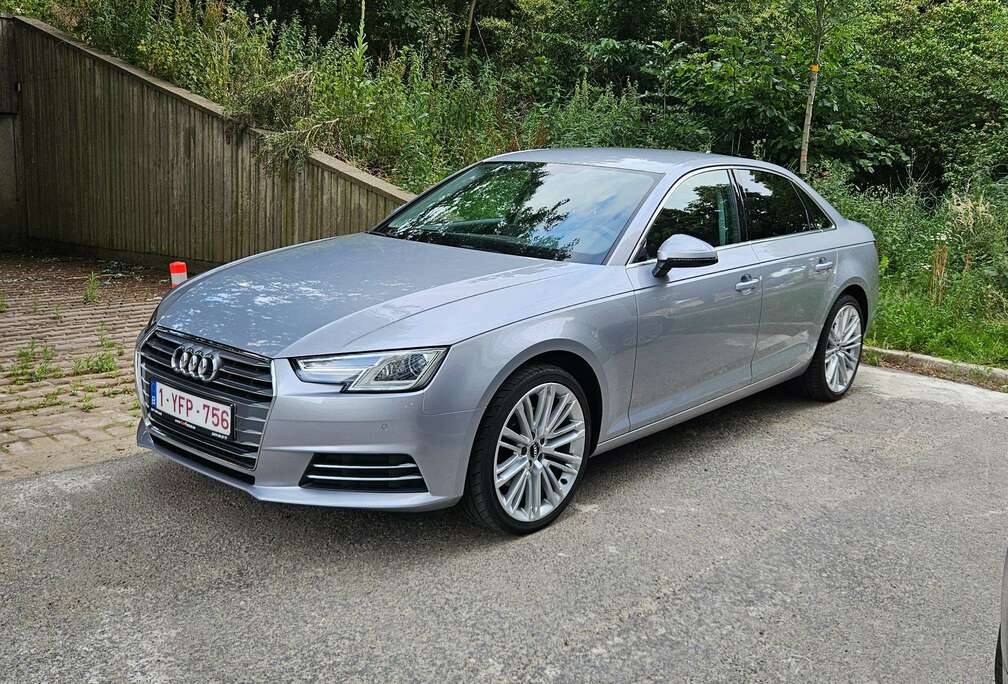 Audi A4 2.0 TFSI ultra S tronic sport