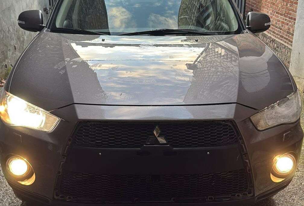 Mitsubishi 2.2 DI-D 4WD TC-SST XTRA