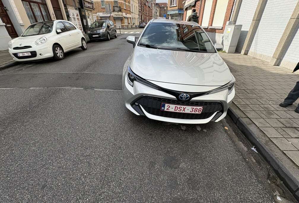 Toyota TS Hybrid 1.8 Dynamic e-CVT GPF