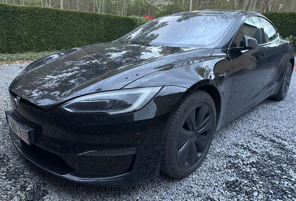Tesla Model S 100 kWh Tri Motor Plaid