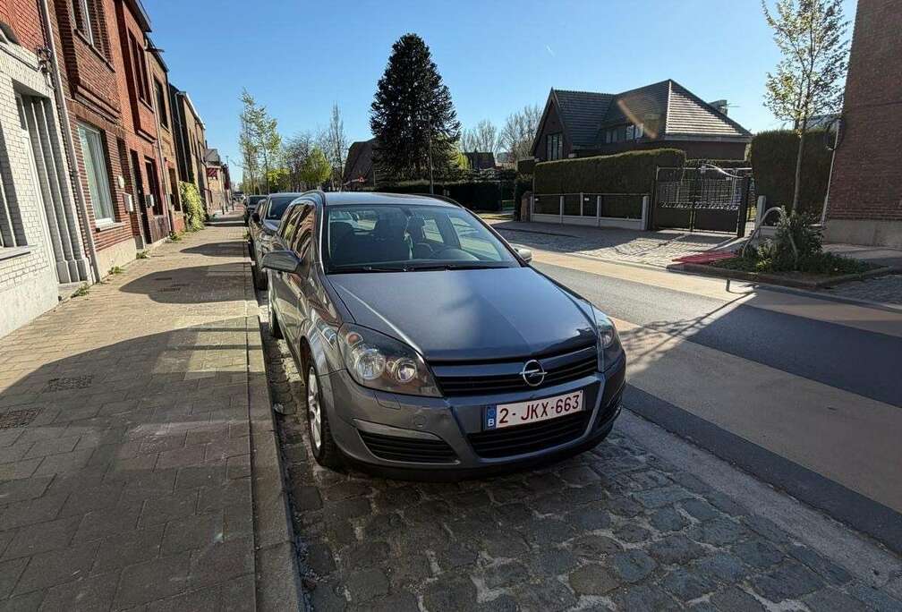 Opel 1.8i XE 16v Comfort