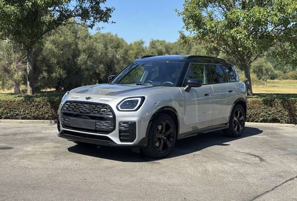 MINI JOHN COOPER WORKS TRIM/ 360 CAM / TREKHAAK / PANO / HUD / EL MEM SEAT / ACC