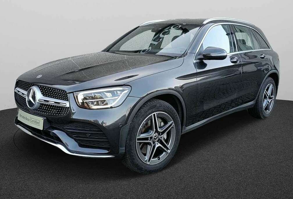 Mercedes-Benz 4MATIC AMG-Line