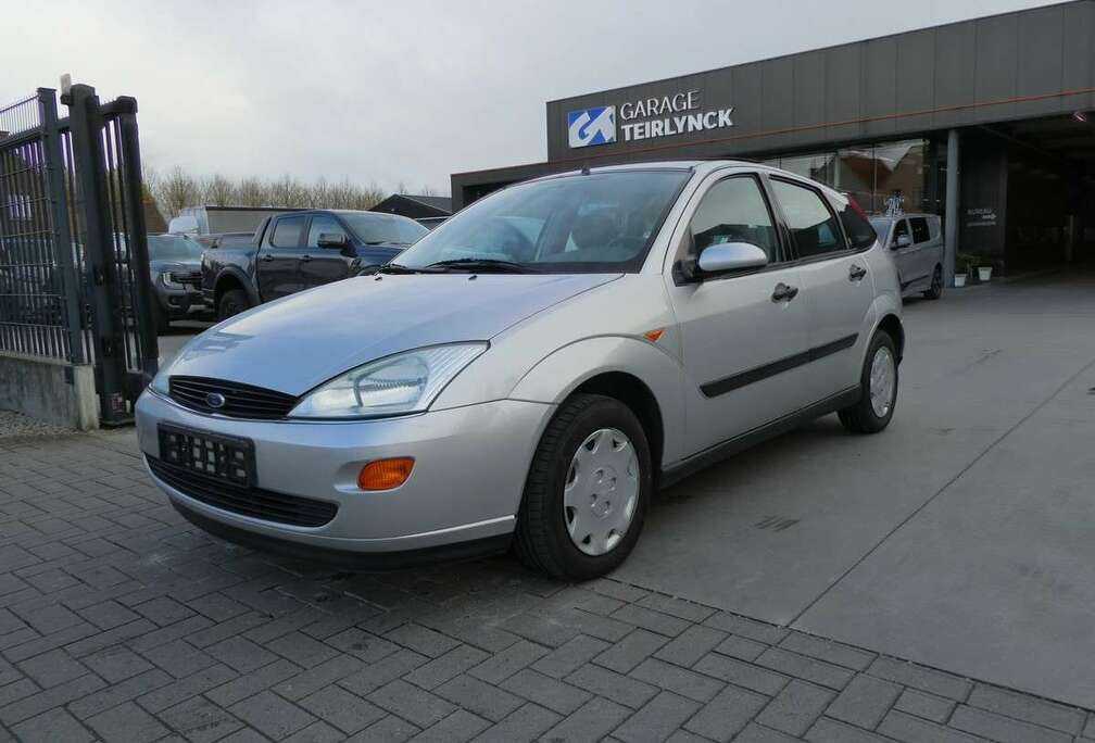 Ford 1.6 i benzine 100pk Automaat 5d (31609)
