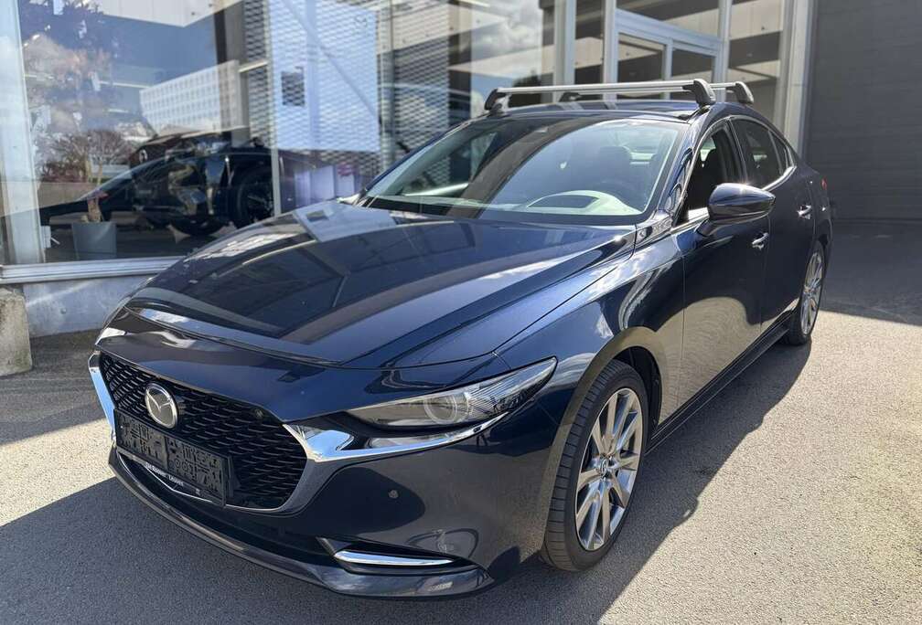 Mazda Sedan Hakoné MY2022 4DR  2.0L e-Skyactiv X 186 ...