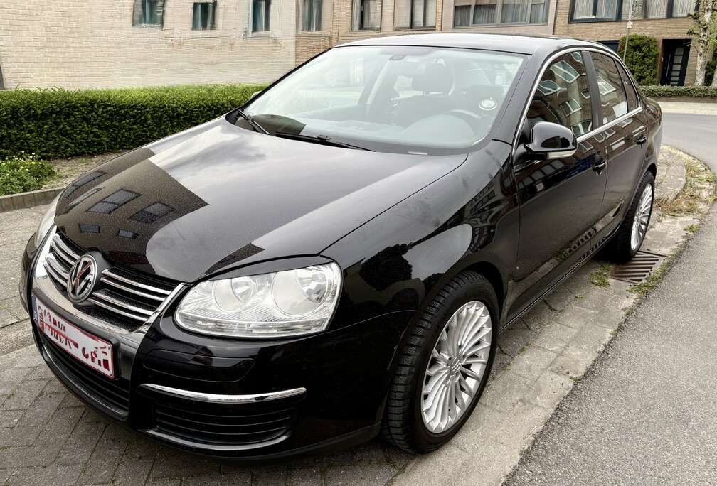 Volkswagen VW Jetta 1.6 FSI 2008