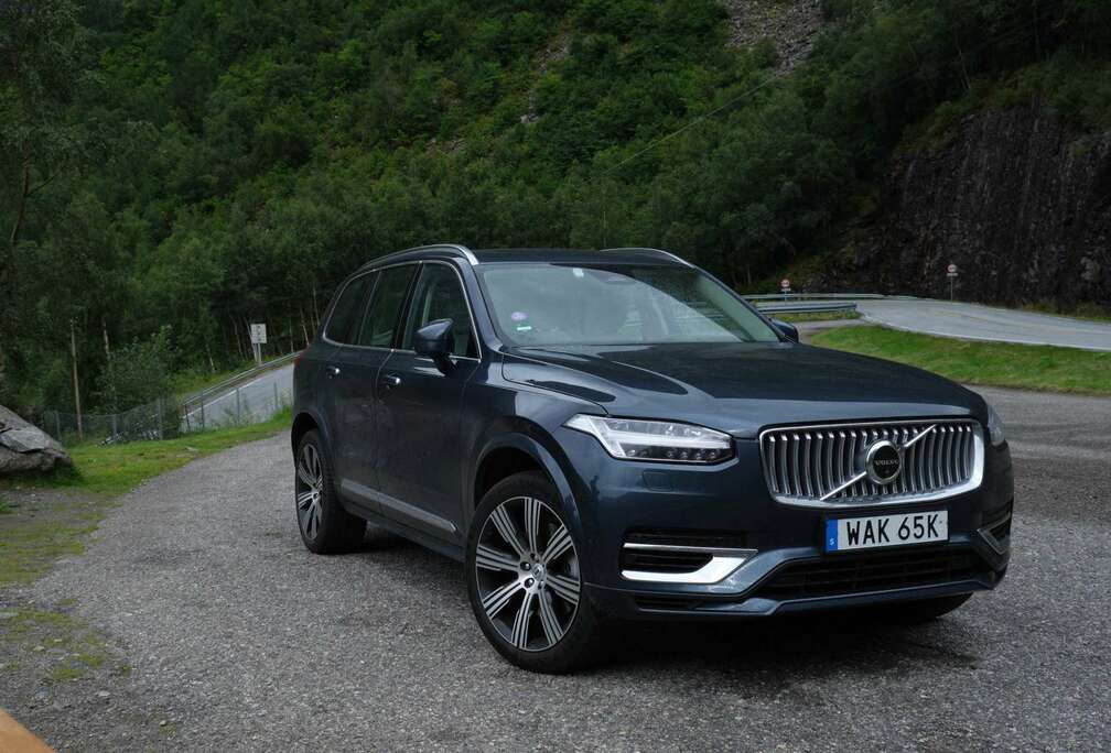 Volvo T8 AWD Recharge Ultimate Bright