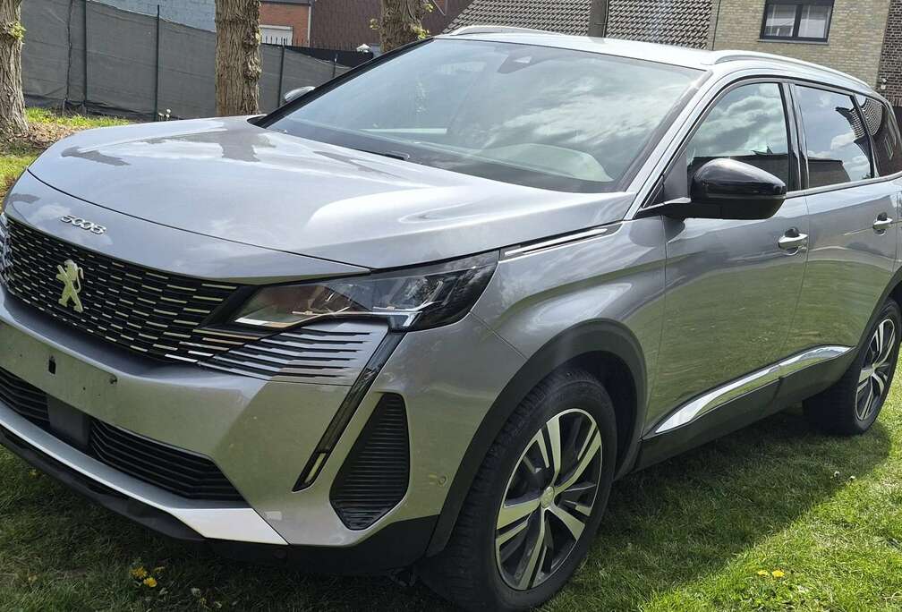 Peugeot 1.2 PureTech essence 131.Ch 7 Places