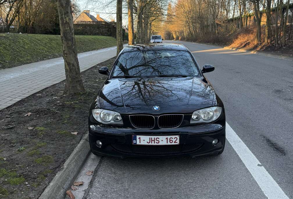 BMW BMW 118iA