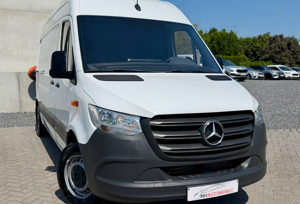 Mercedes-Benz 214 2.1 CDI L2H2