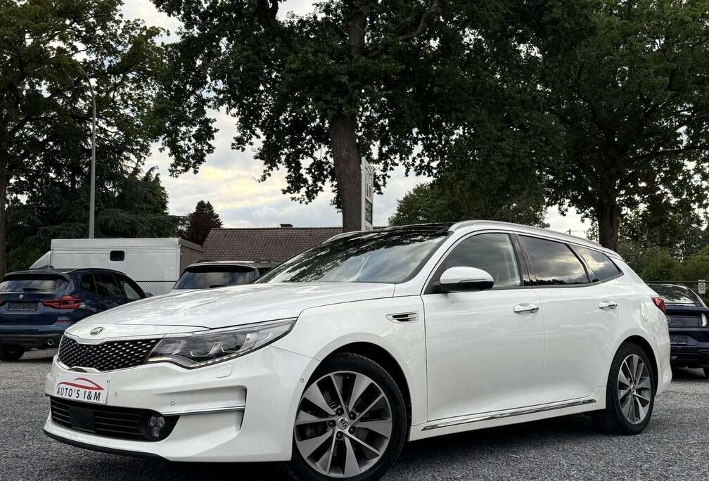 Kia SW 1.7 CRDi Leder 360camera Pano Zetelv. Garantie!