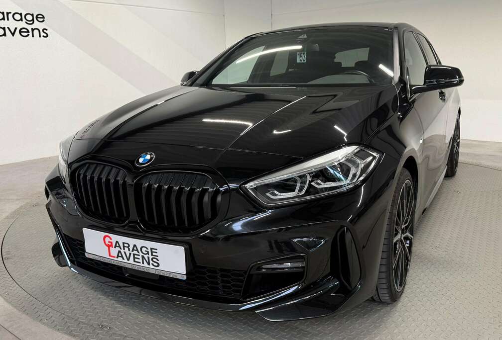 BMW 118iA OPF M PACK LED 19DUIM CARPLAY TREKHAAK