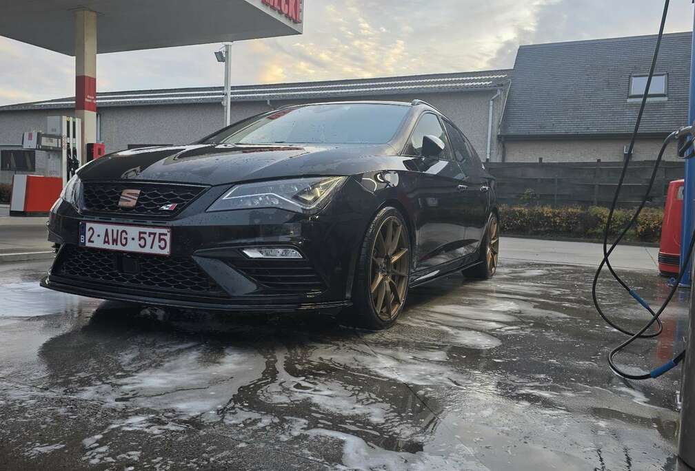 SEAT ST 2.0 TSI Start&Stop 4Drive DSG Cupra 300
