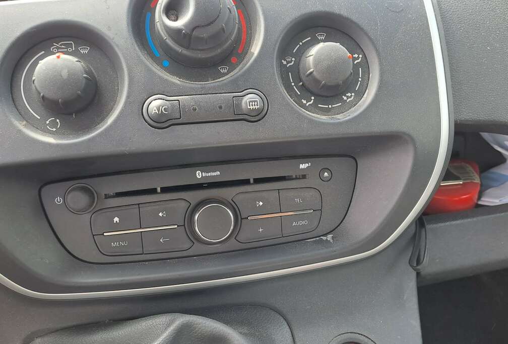 Nissan 1.5 dCi L2H1 Acenta S/S (EU6.2)