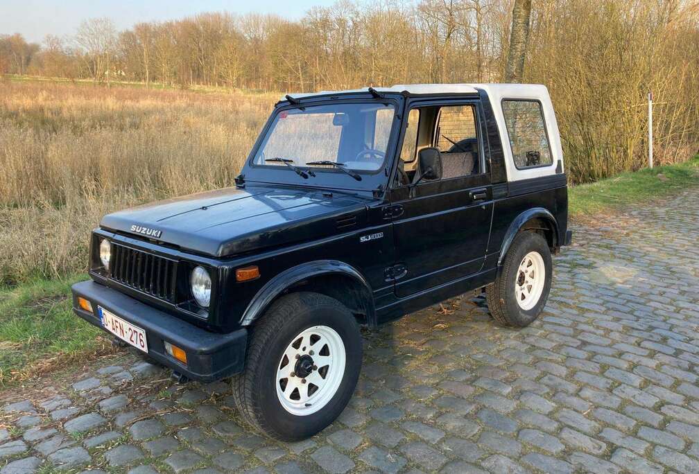 Suzuki SJ 410 Van (Q)