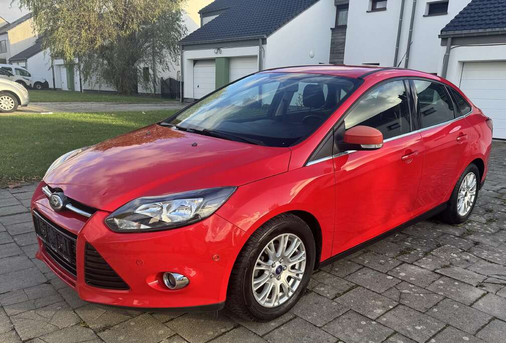 Ford 1.6i Ti-VCT Titanium