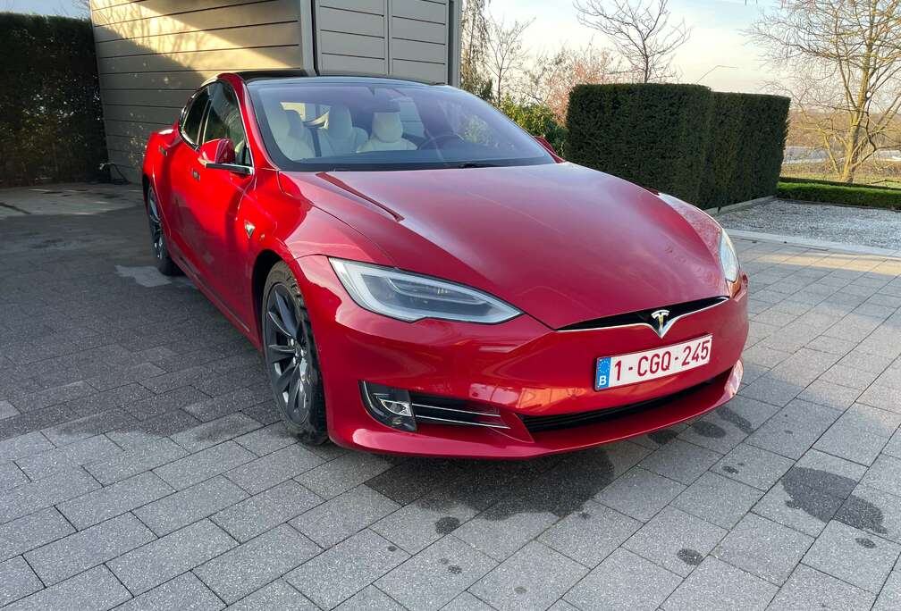 Tesla Model S 100D Long Range