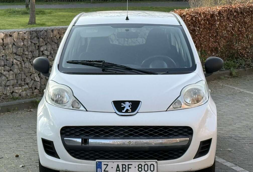 Peugeot 1.0i 12v Urban