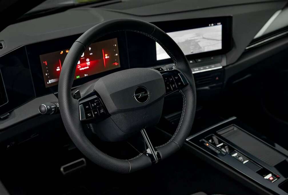Opel Break  GS  130 PK AT  Pano  Navi  360  Z...