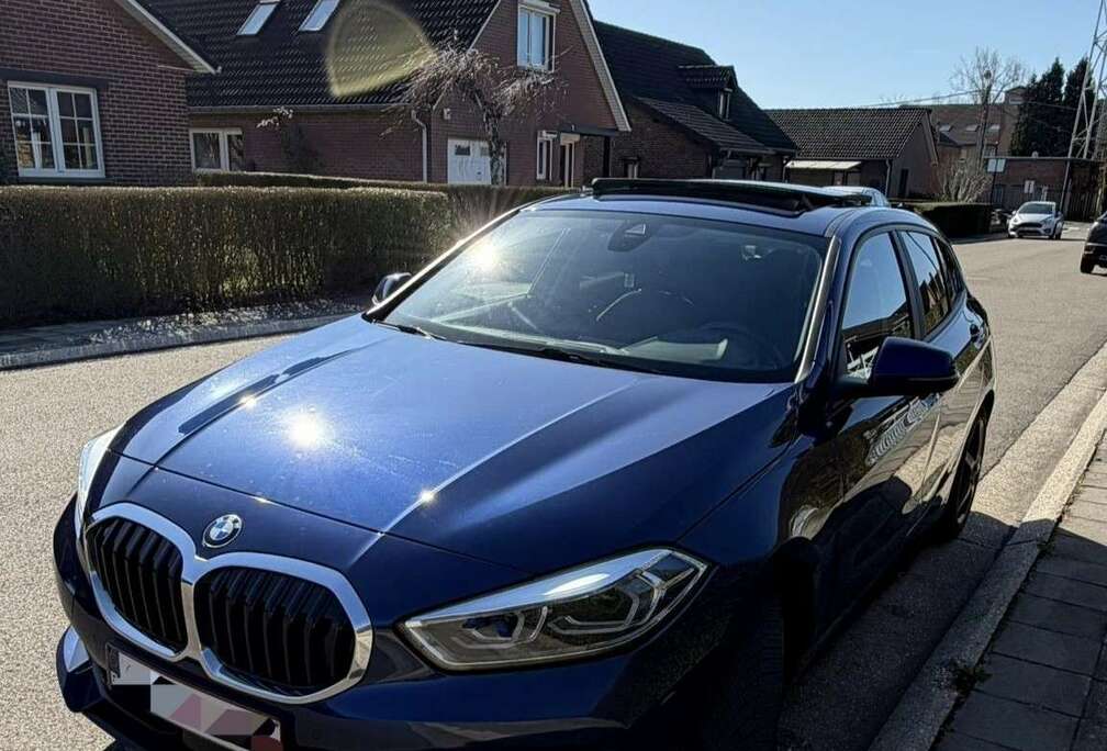 BMW 118d 150 ch// toit ouvrant // boite auto