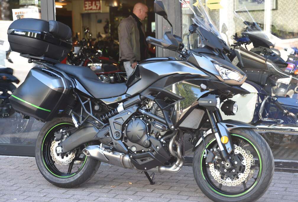 GRAND TOURER ***MOTO VERTE***