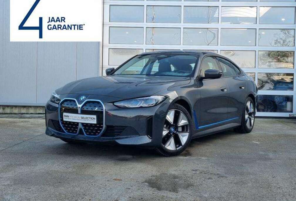 BMW 40 Gran Coupé