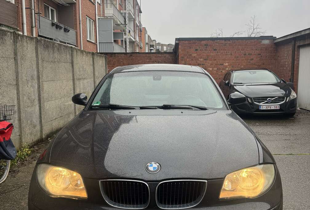 BMW 120i