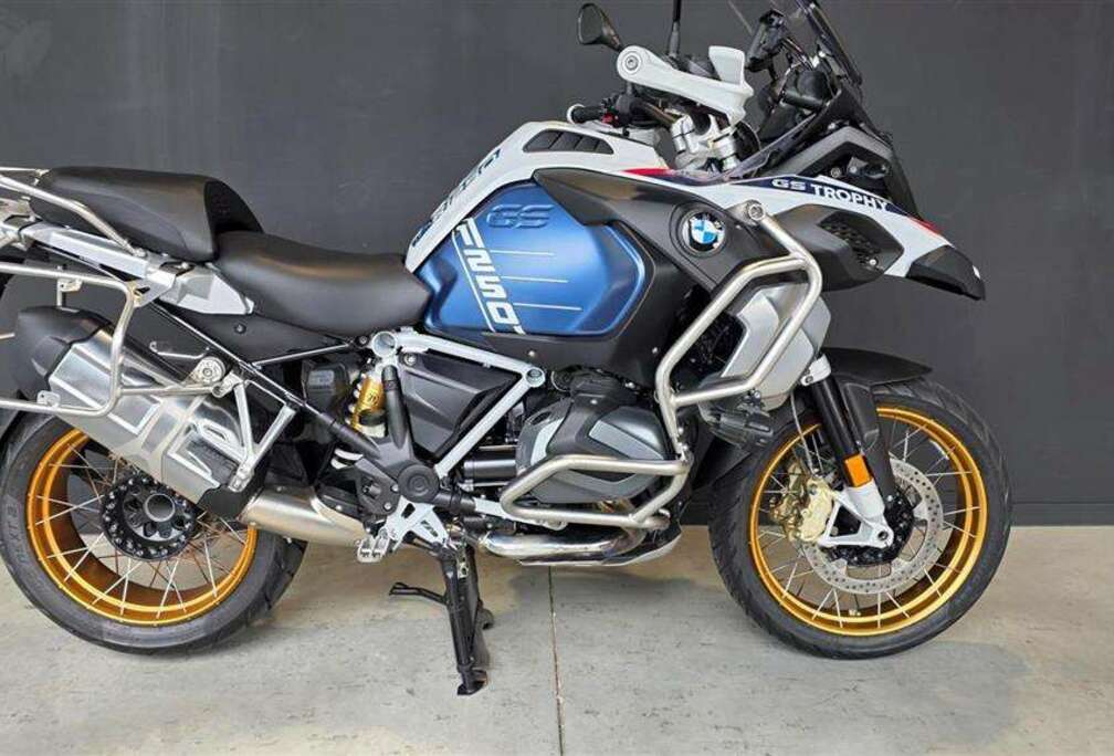 BMW 0