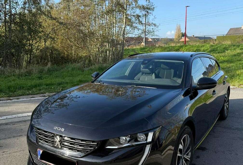 Peugeot SW BlueHDi 130 EAT8 Allure Pack