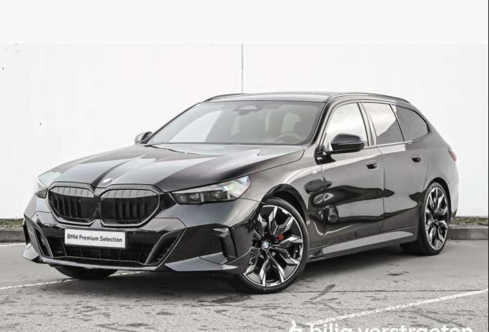 BMW Touring - MPRO - Pano - B&W -  Trekhaak - Carbon Z