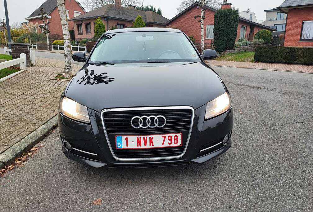 Audi Sportback 1.6 TDi Ambition S line Start/.DPF tr.
