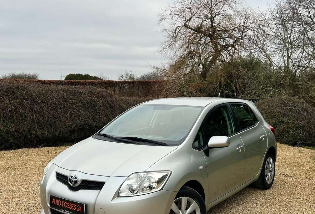 Toyota 1.6i Dual VVT-i Linea Sol AIRCO GARANTIE 1 AN