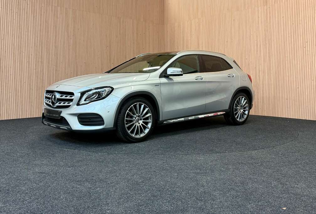 Mercedes-Benz GLA 200 Business Solution AMG Automaat Carplay