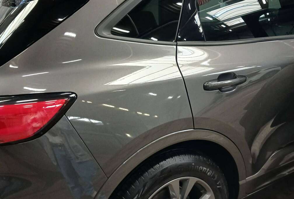 Ford Kuga 1.5 EcoBoost FWD ST-Line